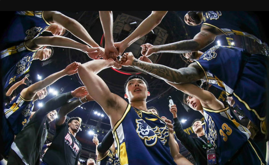 深圳队轻取凯尔特人，胡金秋刷新纪录