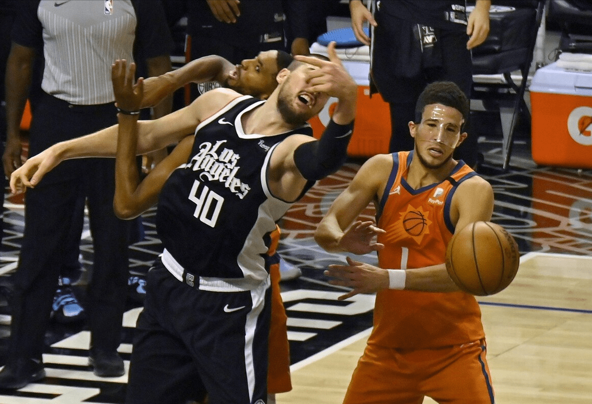 四川队力克山西队,保罗高光表现 四川队力克山西队,保罗高光表现