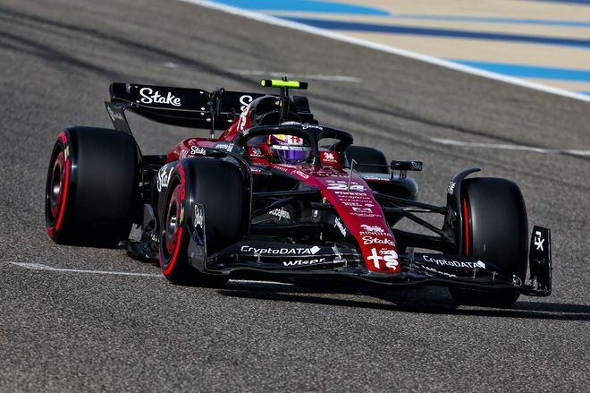 红牛二队轻取法拉利,拉塞尔带队取胜 红牛二队轻取法拉利,拉塞尔带队取胜