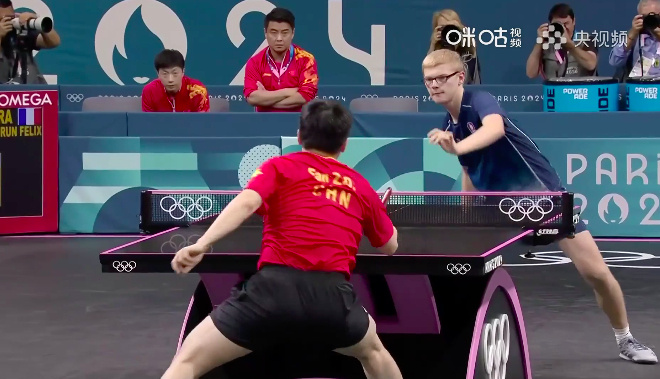 法国队碾压日本队,樊振东带队取胜 法国队碾压日本队,樊振东带队取胜