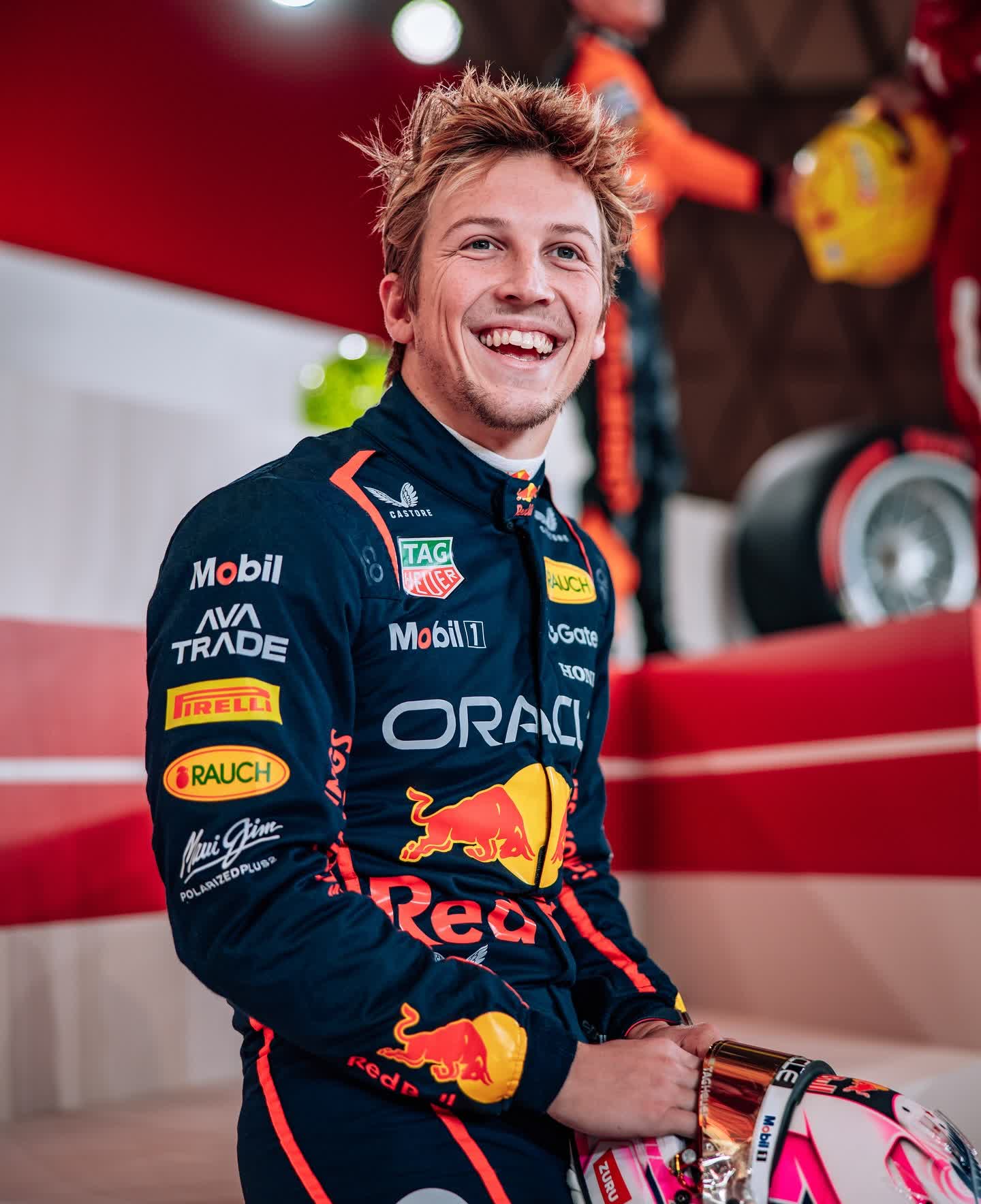 哈斯车队力克阿斯顿马丁，诺里斯刷新纪录