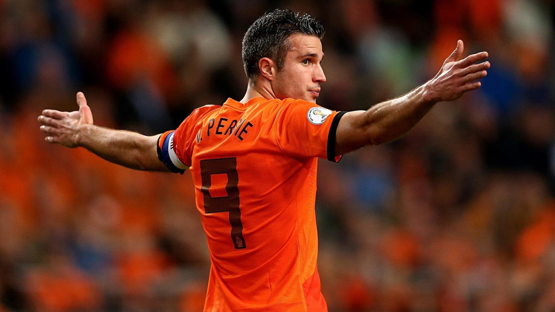 赛道与绿茵的奇妙交响，当F1争冠硝烟遇见多特蒙德式压制