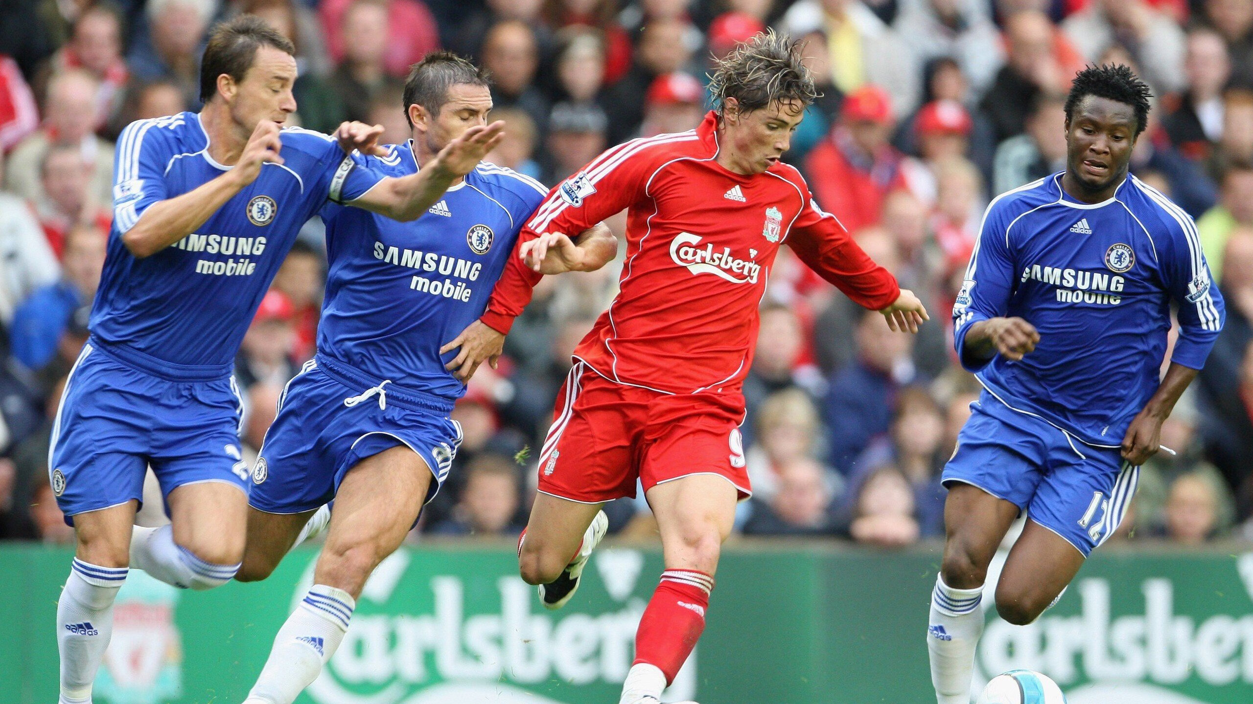 欧冠半决赛焦点战，拉齐奥客场带走里昂，蓝鹰展翅书写历史新篇