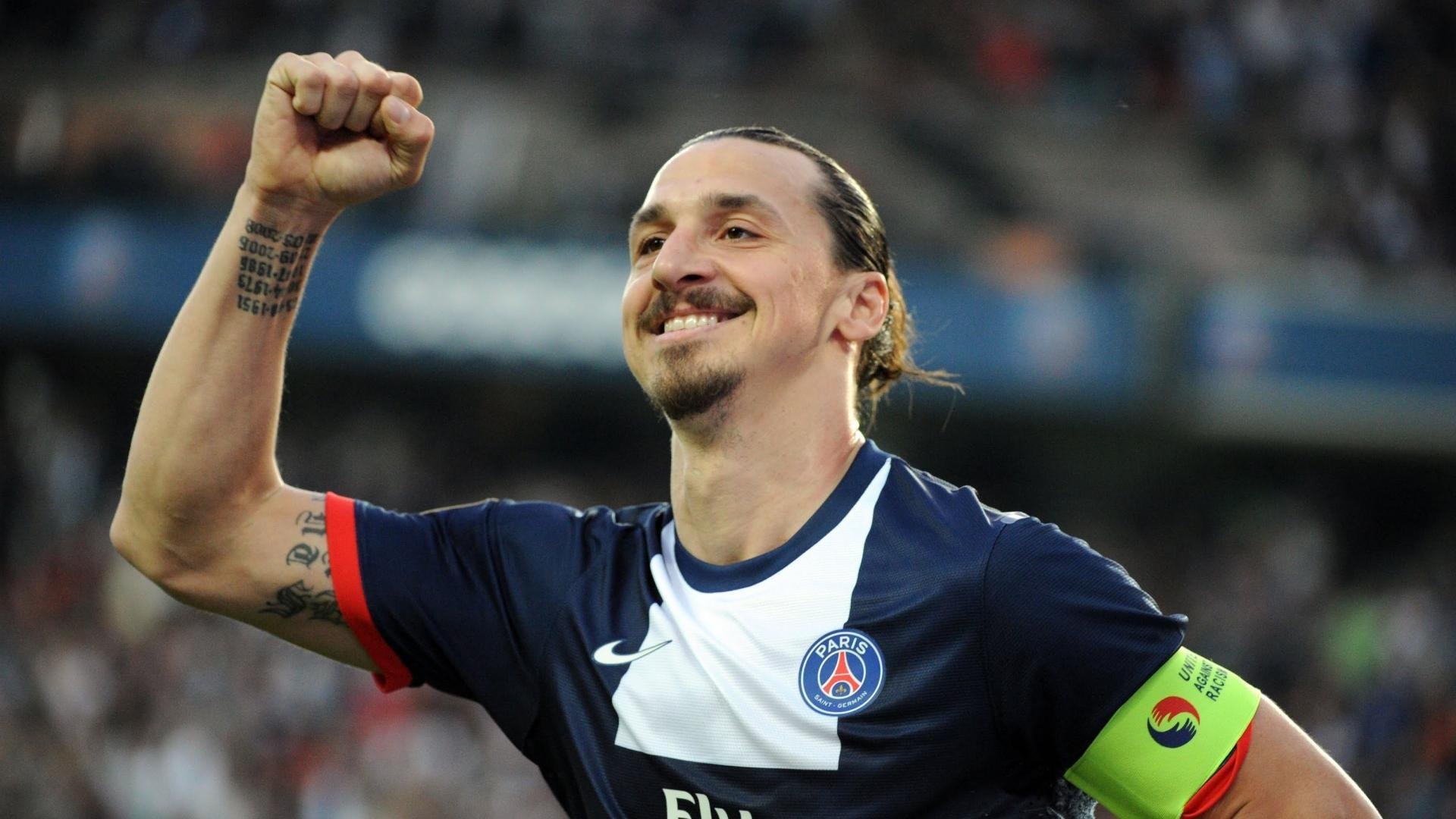 跨越赛场的稳稳掌控,从快船轻取上海队,到詹姆斯季后赛的终极接管