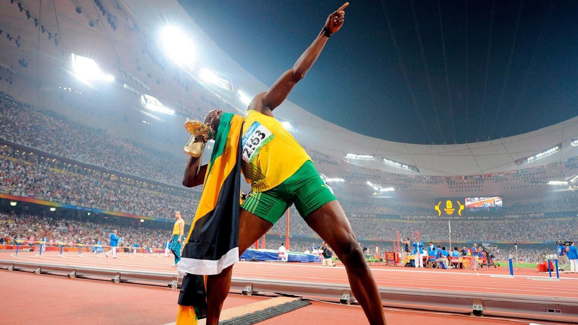 跨界狂想，当拉什福德在NBA总决赛接管比赛，巴黎的防守哲学如何锁死墨西哥？