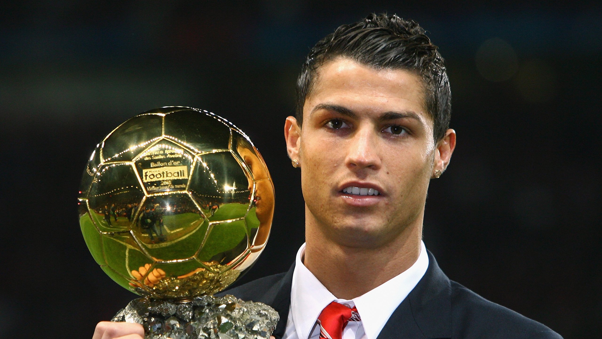 骑士终结国王，爱德华兹高光表现如何改写联盟格局