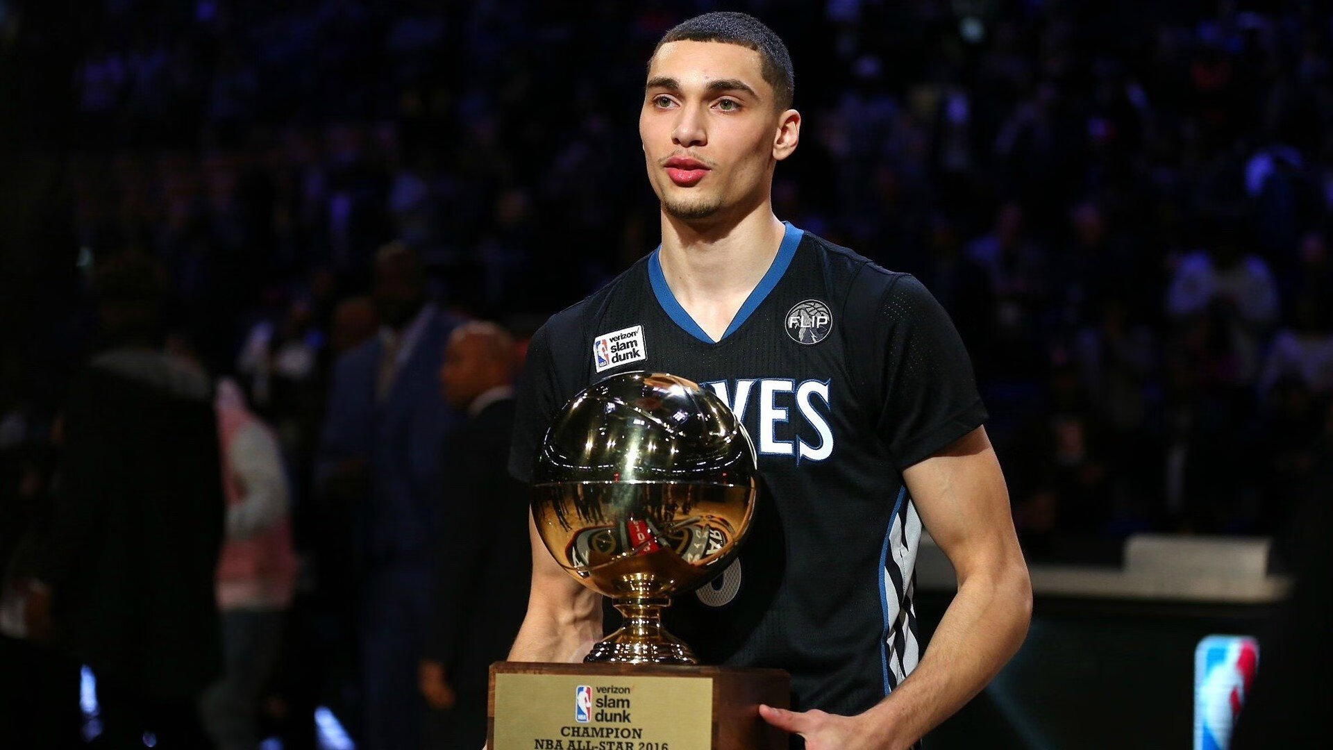 美网险胜蒙特卡洛大师赛,穆雷点燃赛场,诠释网球的唯一性